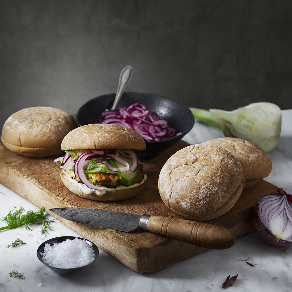 Fiskburgare med picklade grönsaker