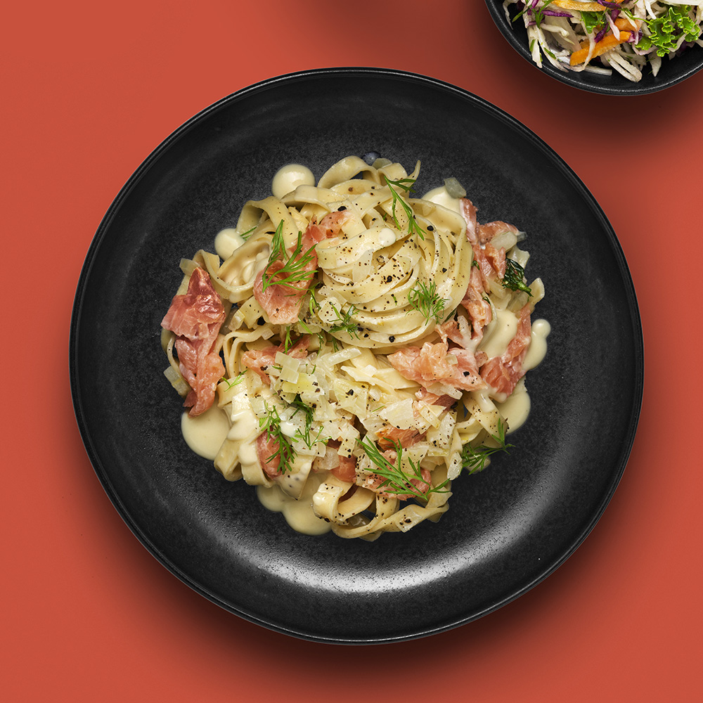Laxpasta med grädde och citron