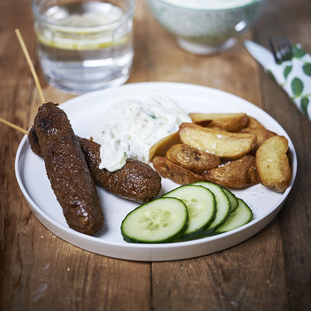 Barnens bästa spett med tzatziki