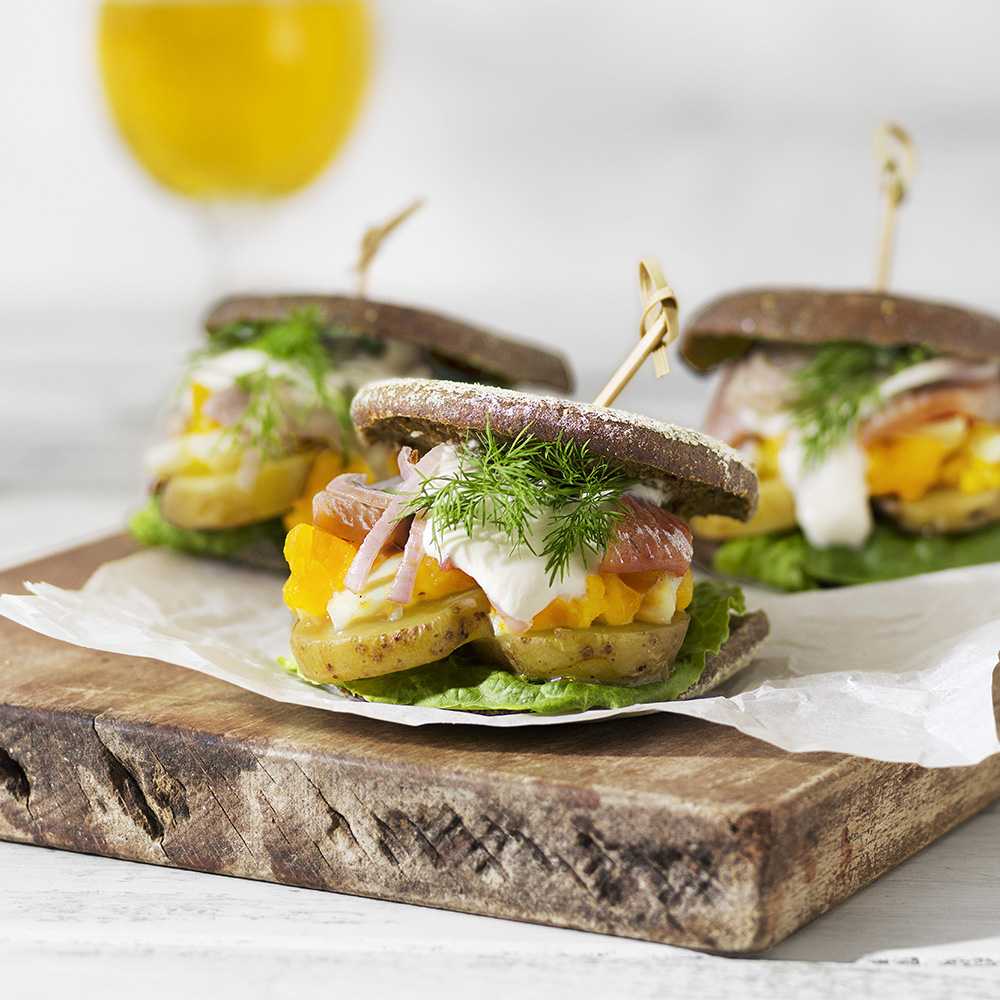 Sillburgare med färskpotatis