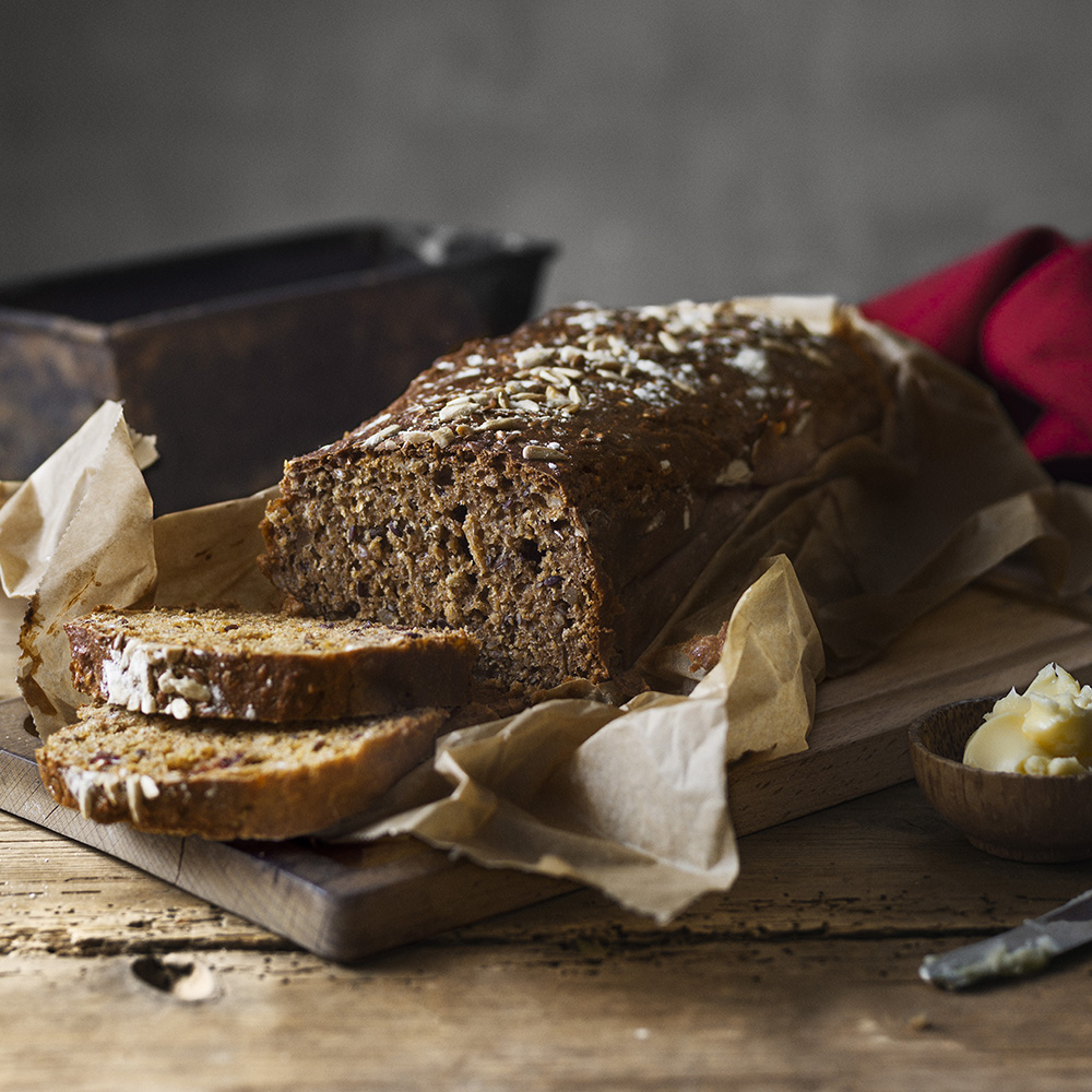 Filmjölksbröd med tranbär