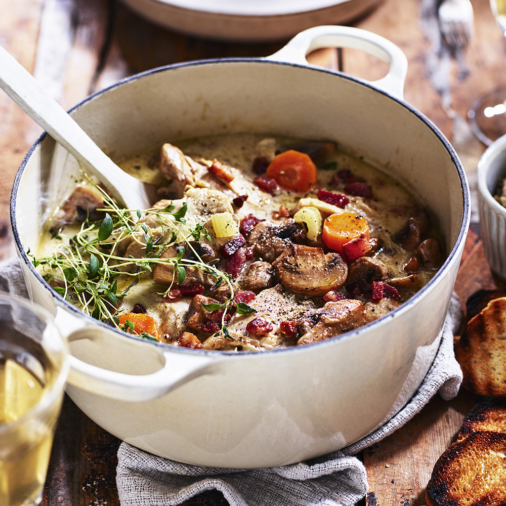 Coq au vin med kycklingben