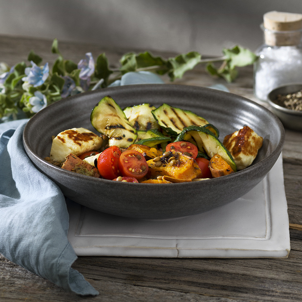 Sötpotatissallad med grillad zucchini