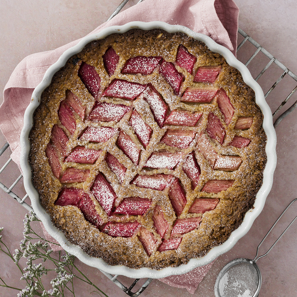 Knäckig rabarberpaj