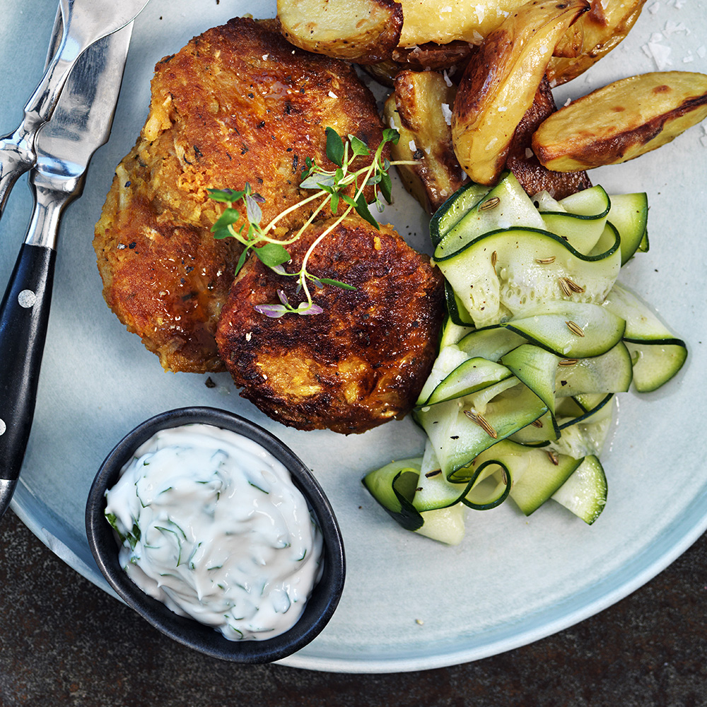 Rotfruktsbiffar med zucchinisallad