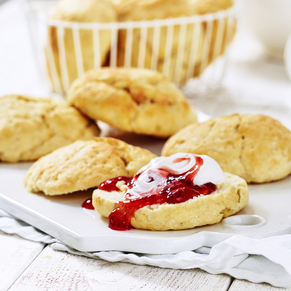 Scones med filmjölk