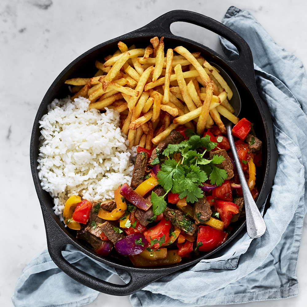 Lomo saltado - peruansk köttgryta