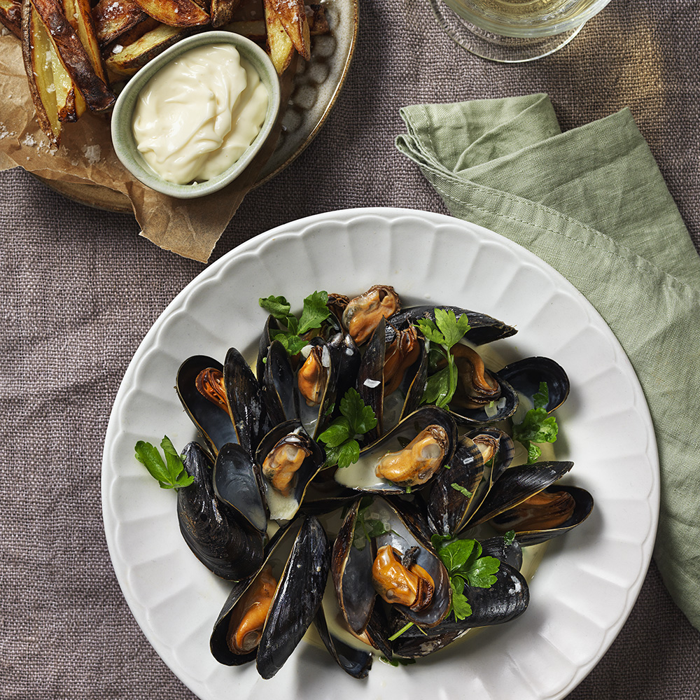 Moules frites - musslor i grädde och vin