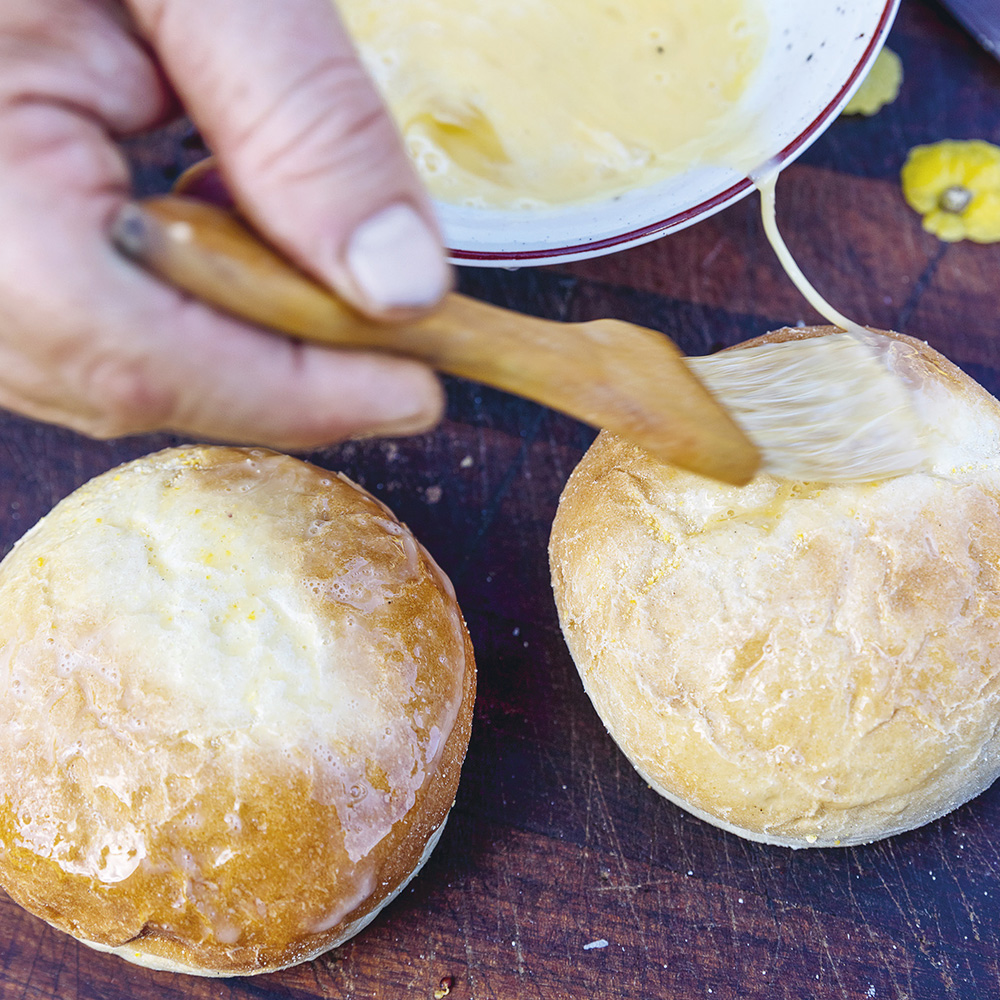 Hembakta hamburgerbröd