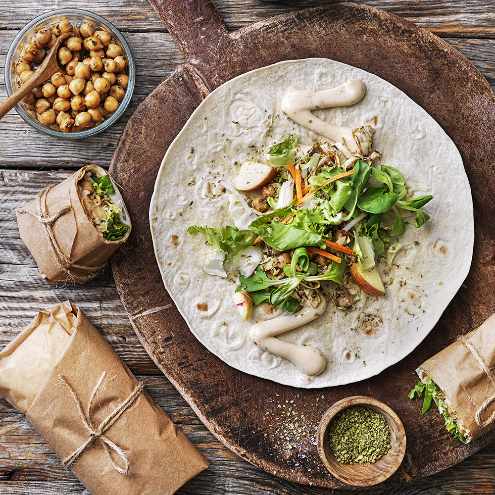 Wrap med kikärtssallad