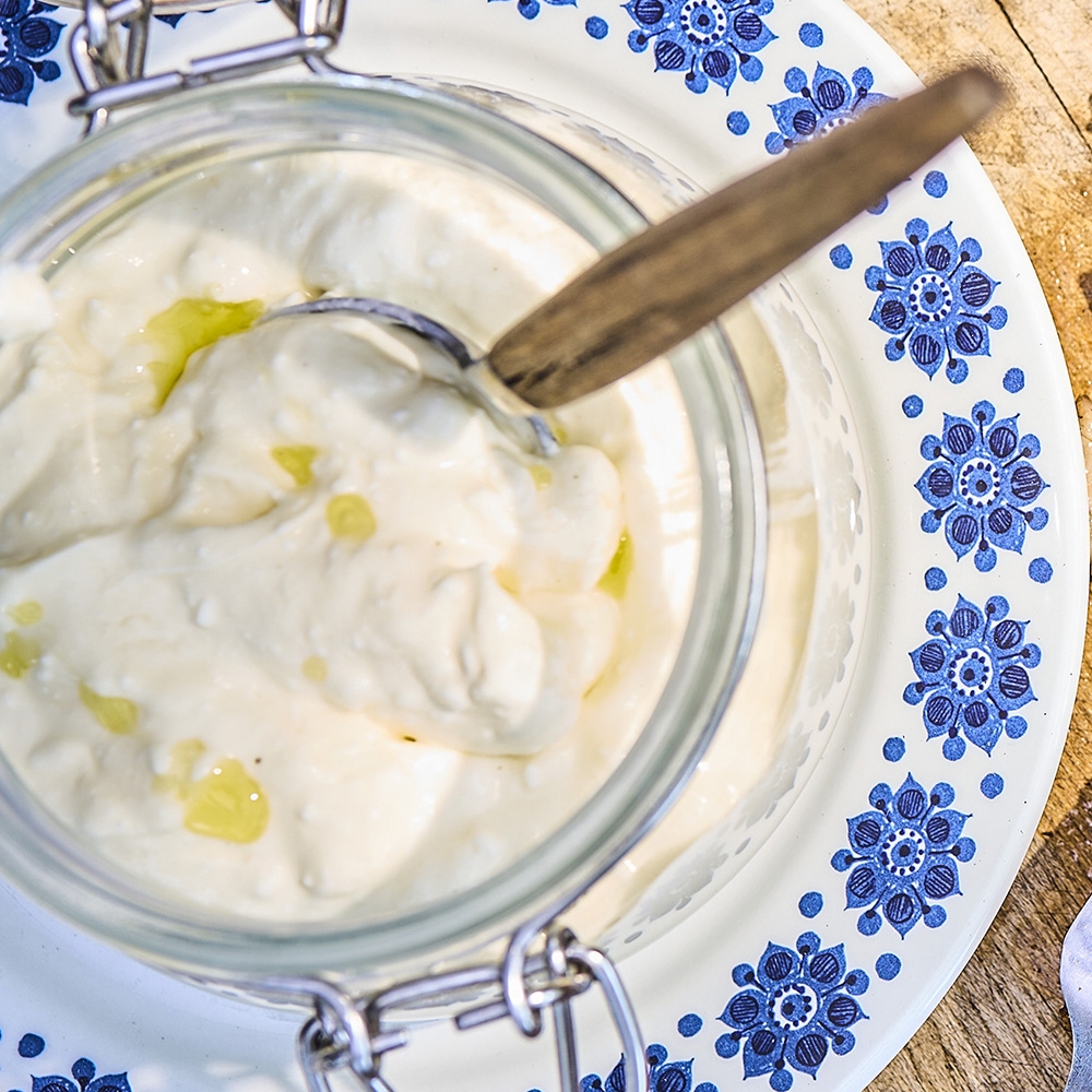 Fetaostkräm med honung