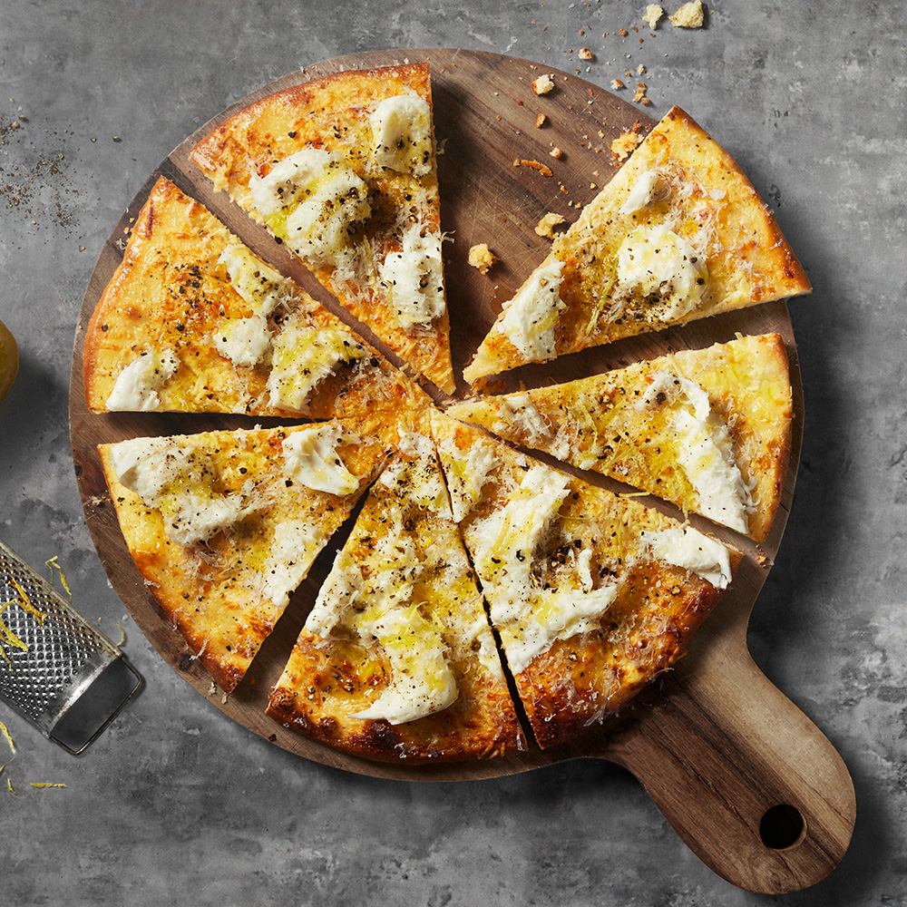 Cacio e pepe-pizza