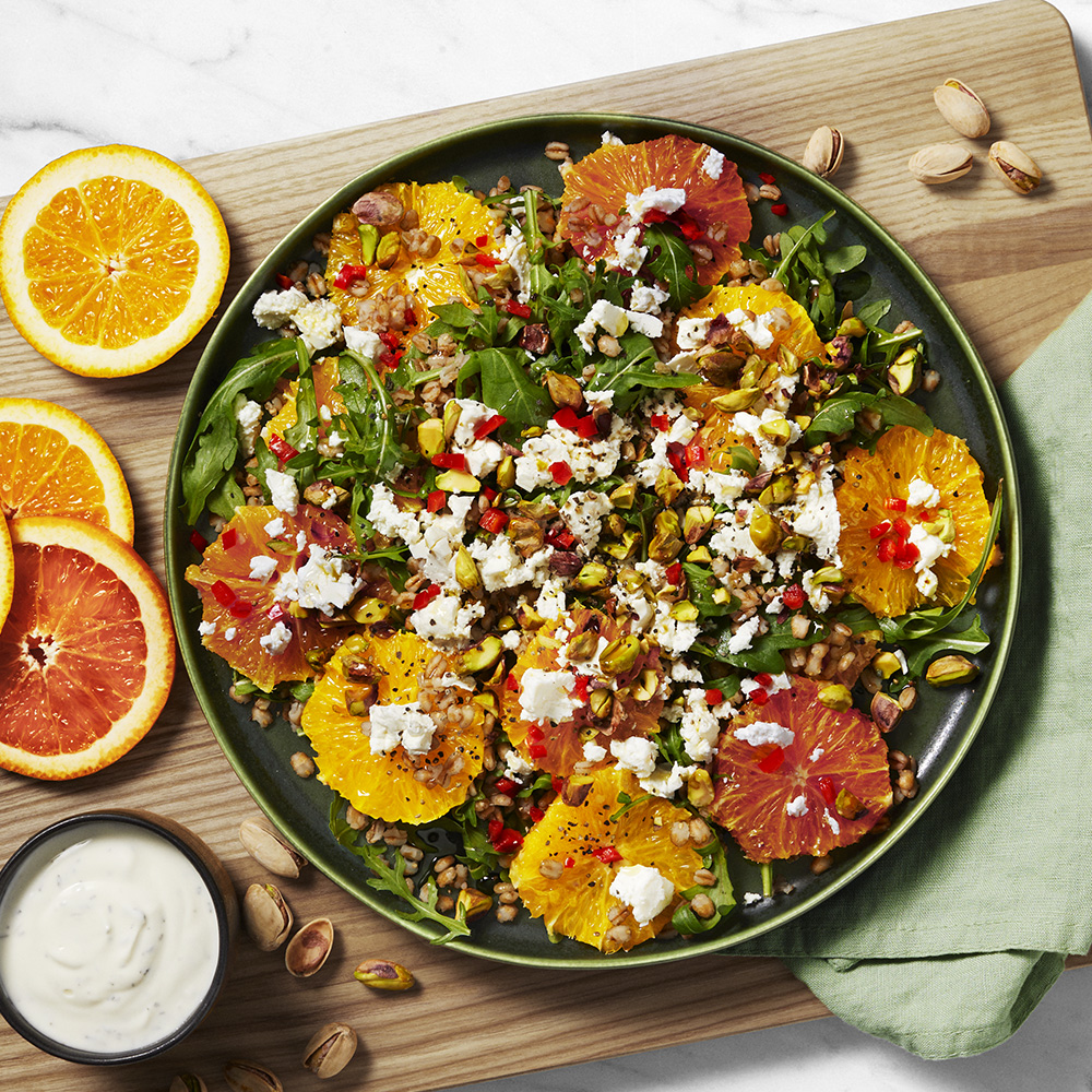 Apelsinsallad med pistagenötter och fetaost