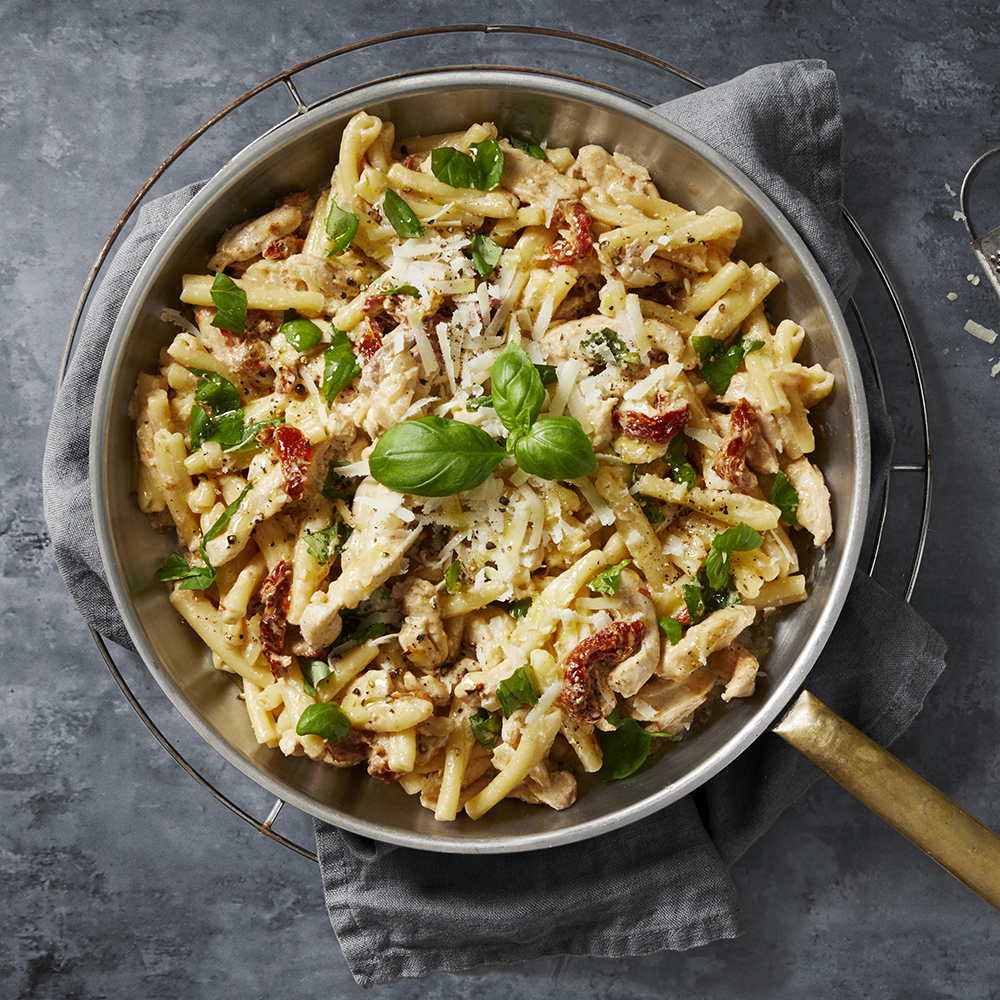 Kycklingpasta med crème fraiche