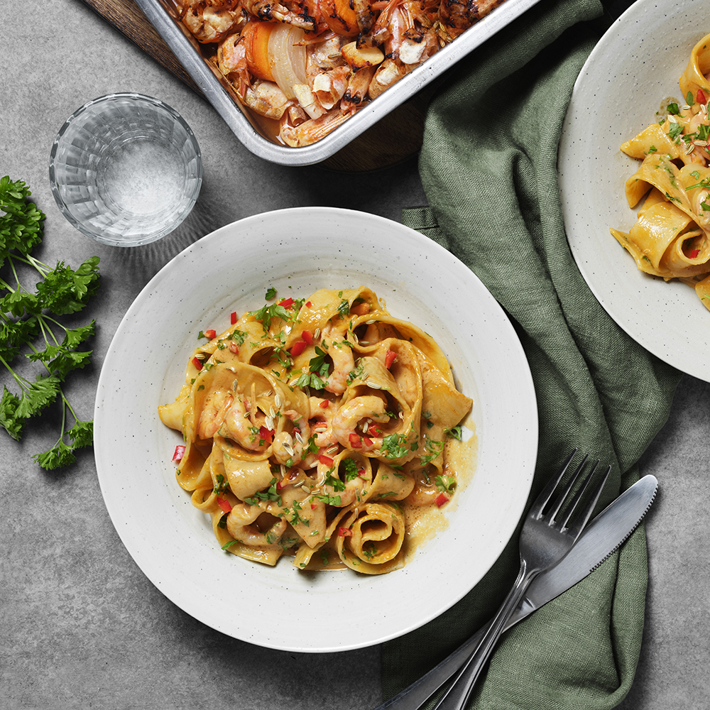 Lyxig räkpasta på egen fond