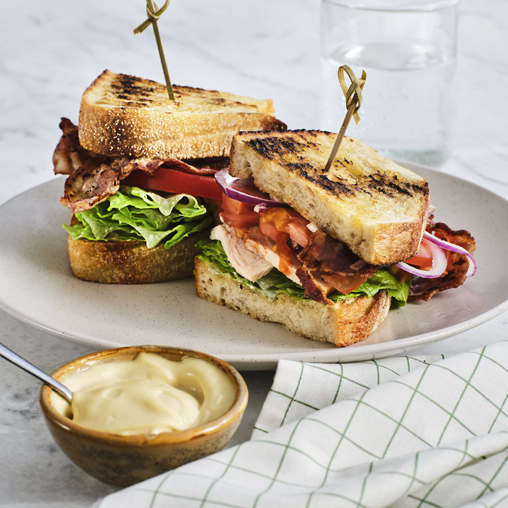 Club sandwich med pancetta