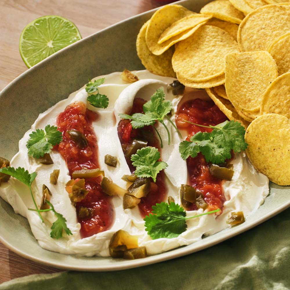 Philadelphia spread med pineapple salsa och jalapeños