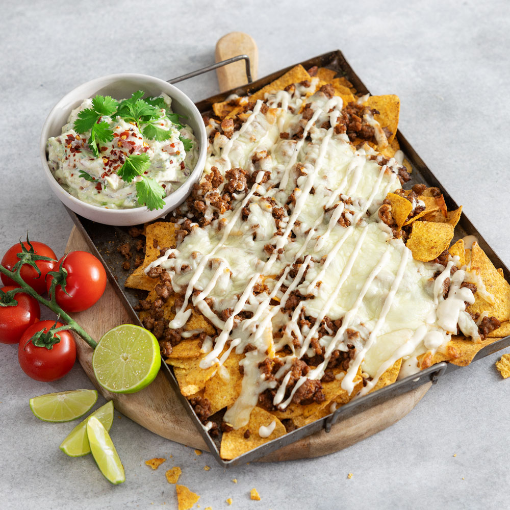 Nachosplåt med blandfärs och avokadoröra