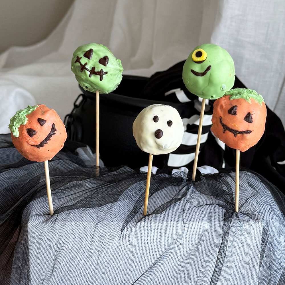 Halloween-cake pops