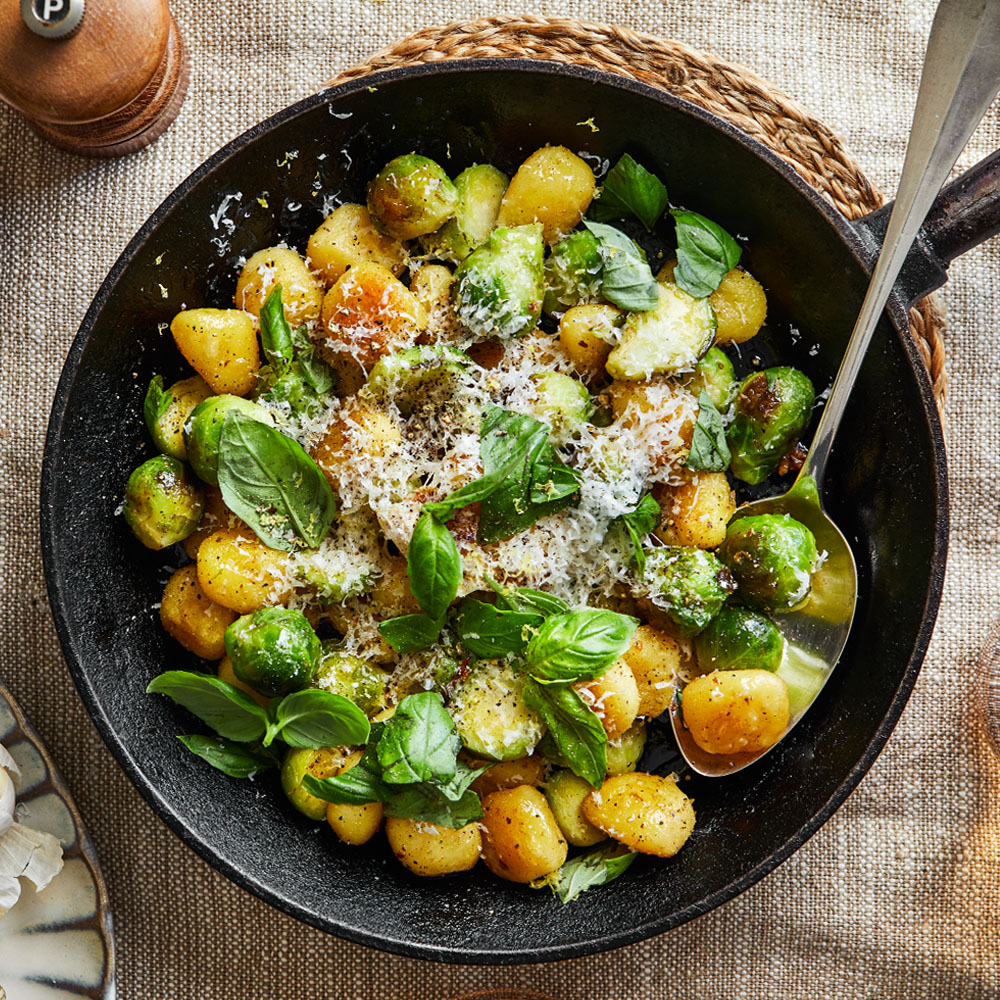 Gnocchi med brysselkål och parmesan