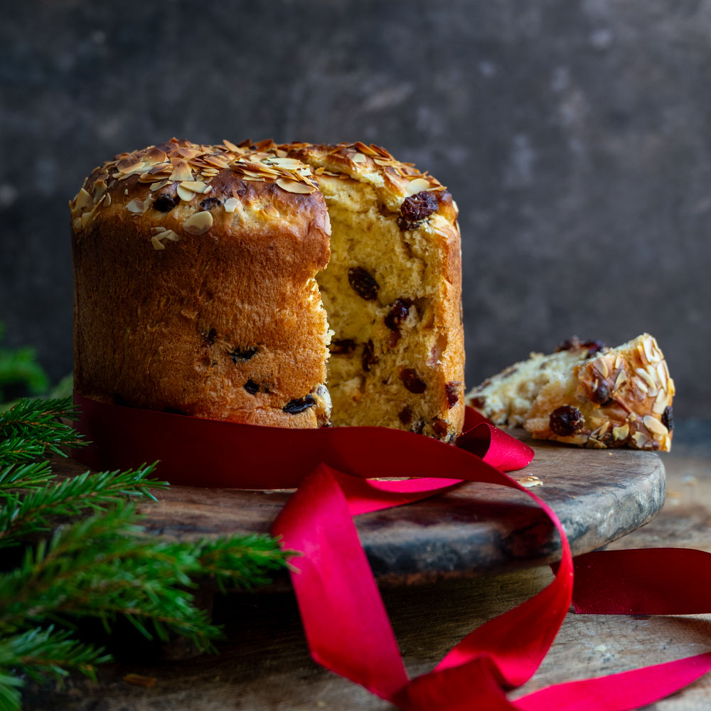 Panettone (fruktvetebröd)