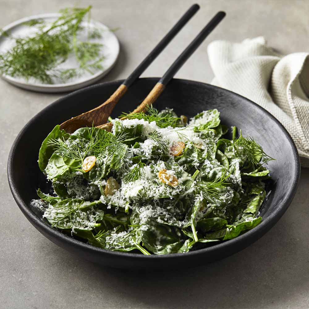 Spenatsallad med kapris- och gräddvinägrett