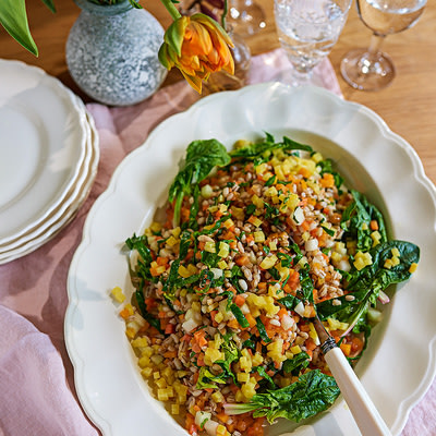 Tabbouleh på helt korn med morot och butternut