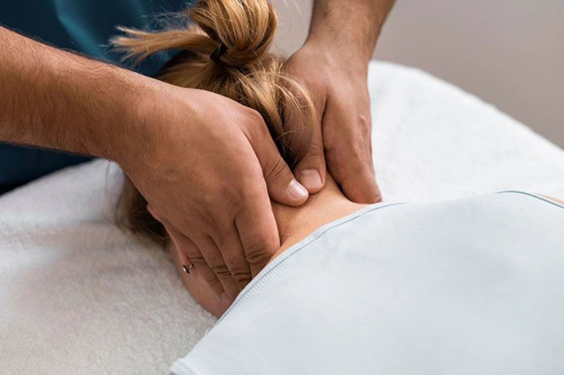massage-entreprise-trainme-sport-bien-etre-travail-yoga-pilates-boxe-atelier