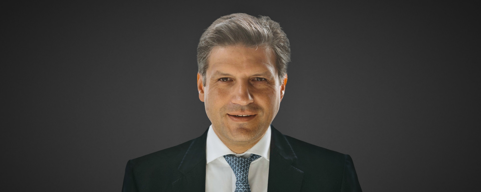 Portrait of Georg von Wattenwyl, Co-Head of Structured Solutions at Vontobel