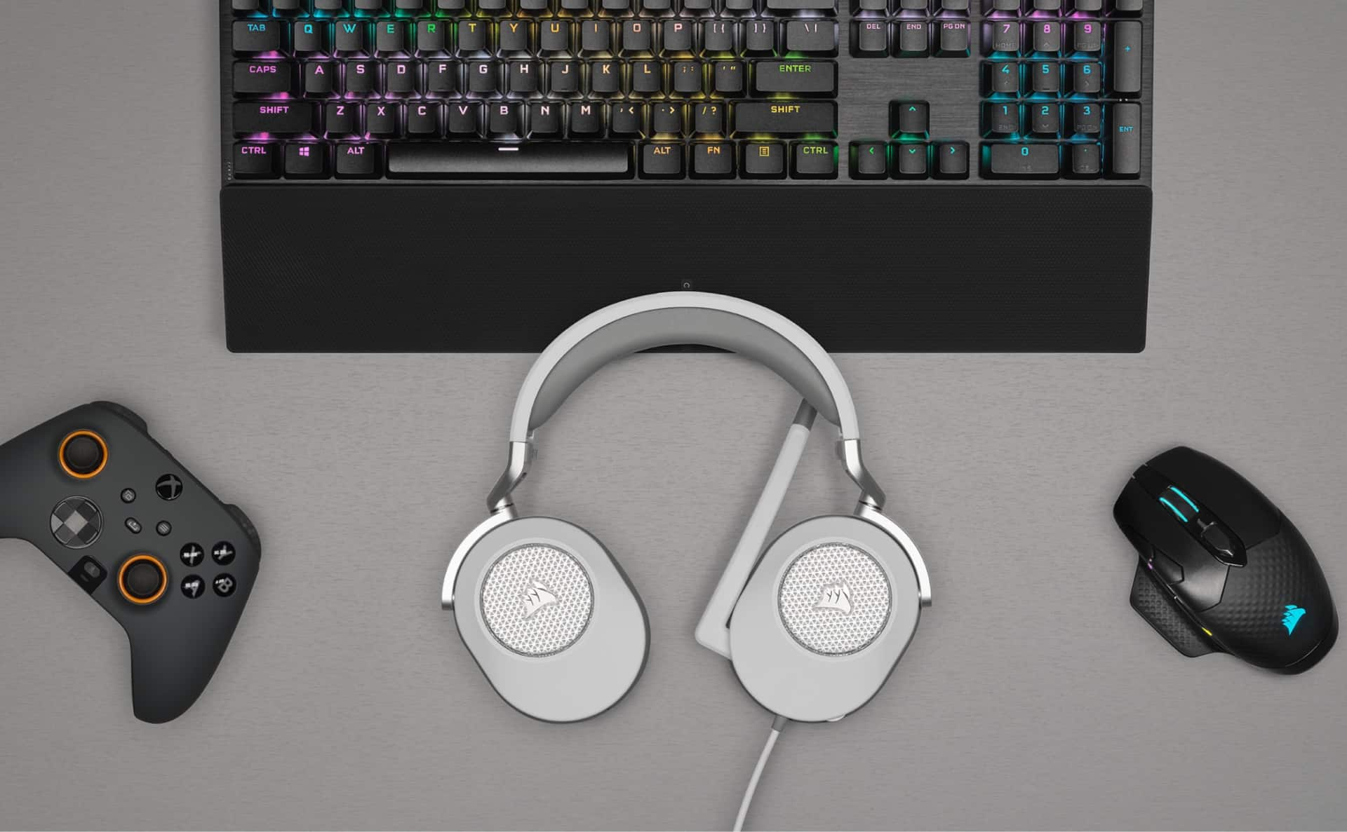 Buy the Corsair HS65 Surround Headset - White 3.5mm connection, or use  the ( CA-9011271-AP ) online 