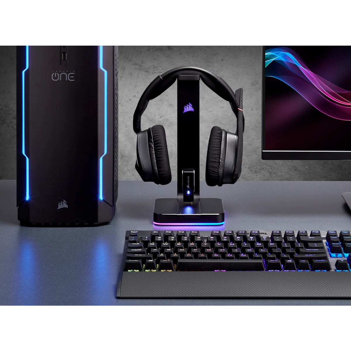Corsair ST100 RGB Premium Headset Stand with 7.1 Surround Sound — фото 10
