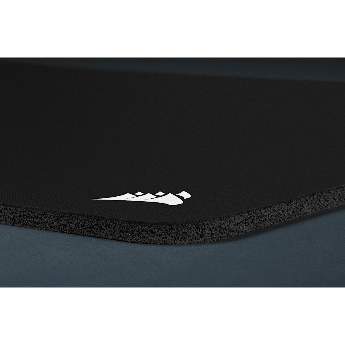 Corsair MM200 PRO Premium Spill-Proof Cloth Gaming Mouse Pad — Heavy XL, Black — фото 8