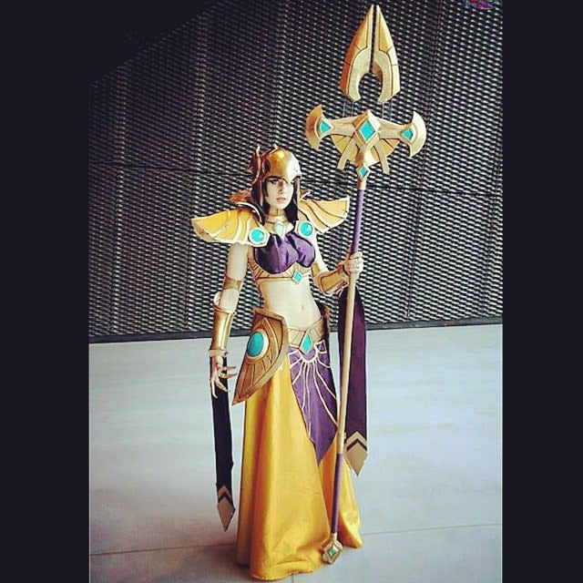 Azir cosplay