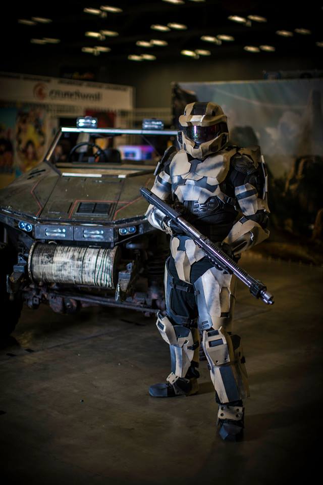 Agent York cosplay
