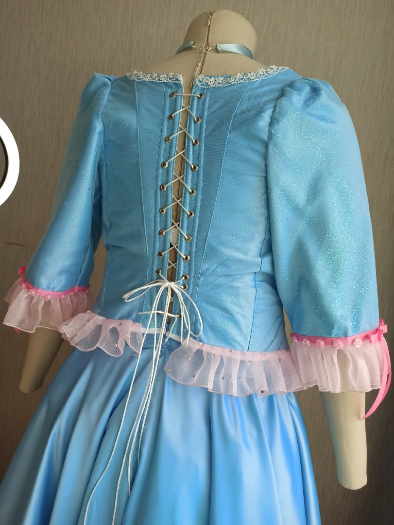 Erika cosplay