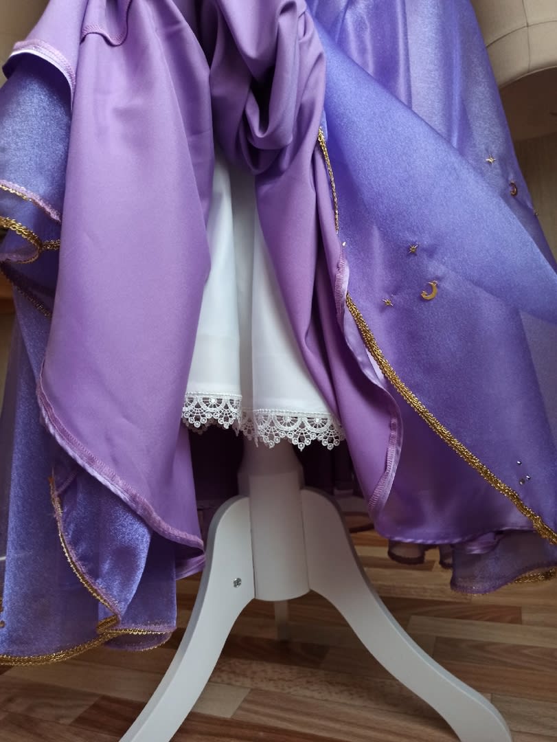 Esmeralda cosplay