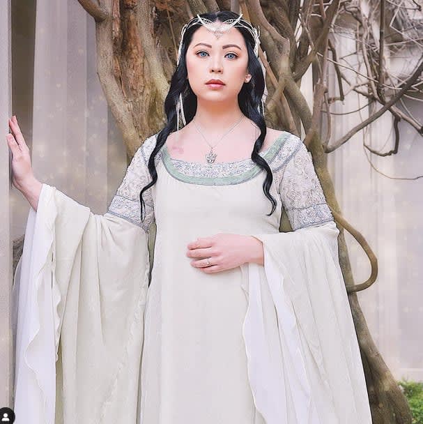 Arwen cosplay