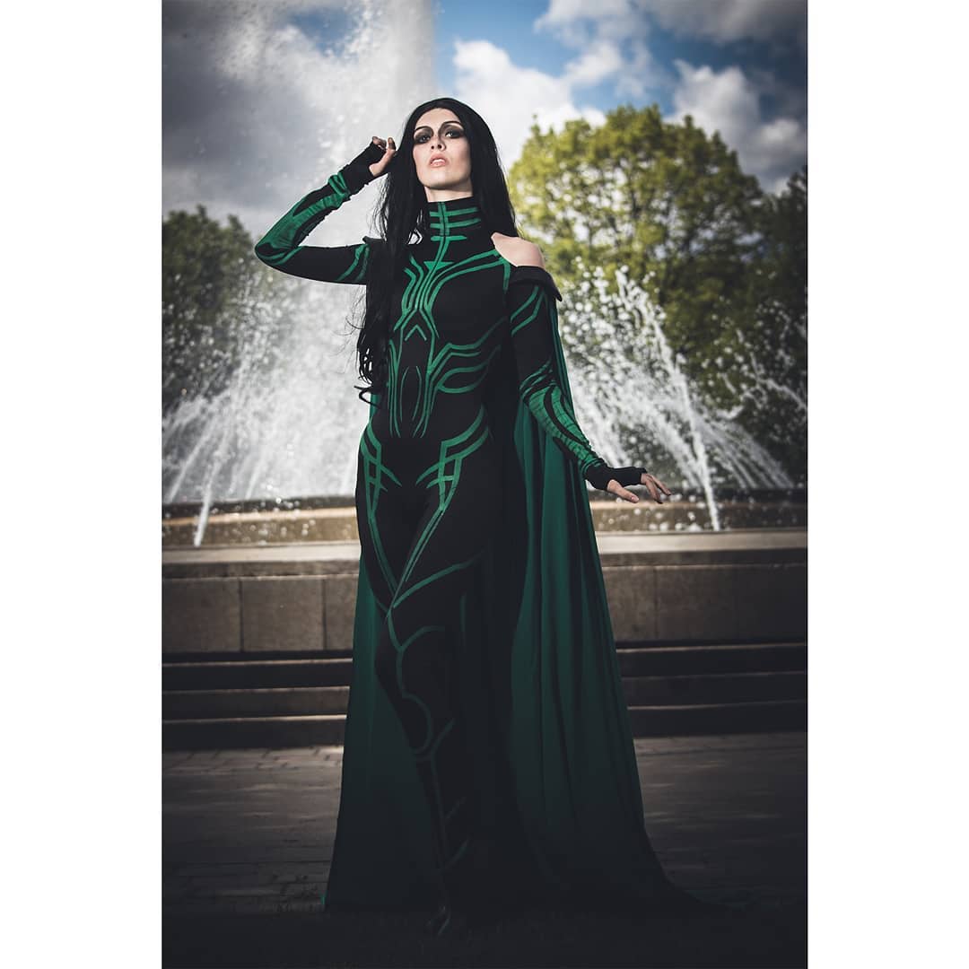 Hela cosplay