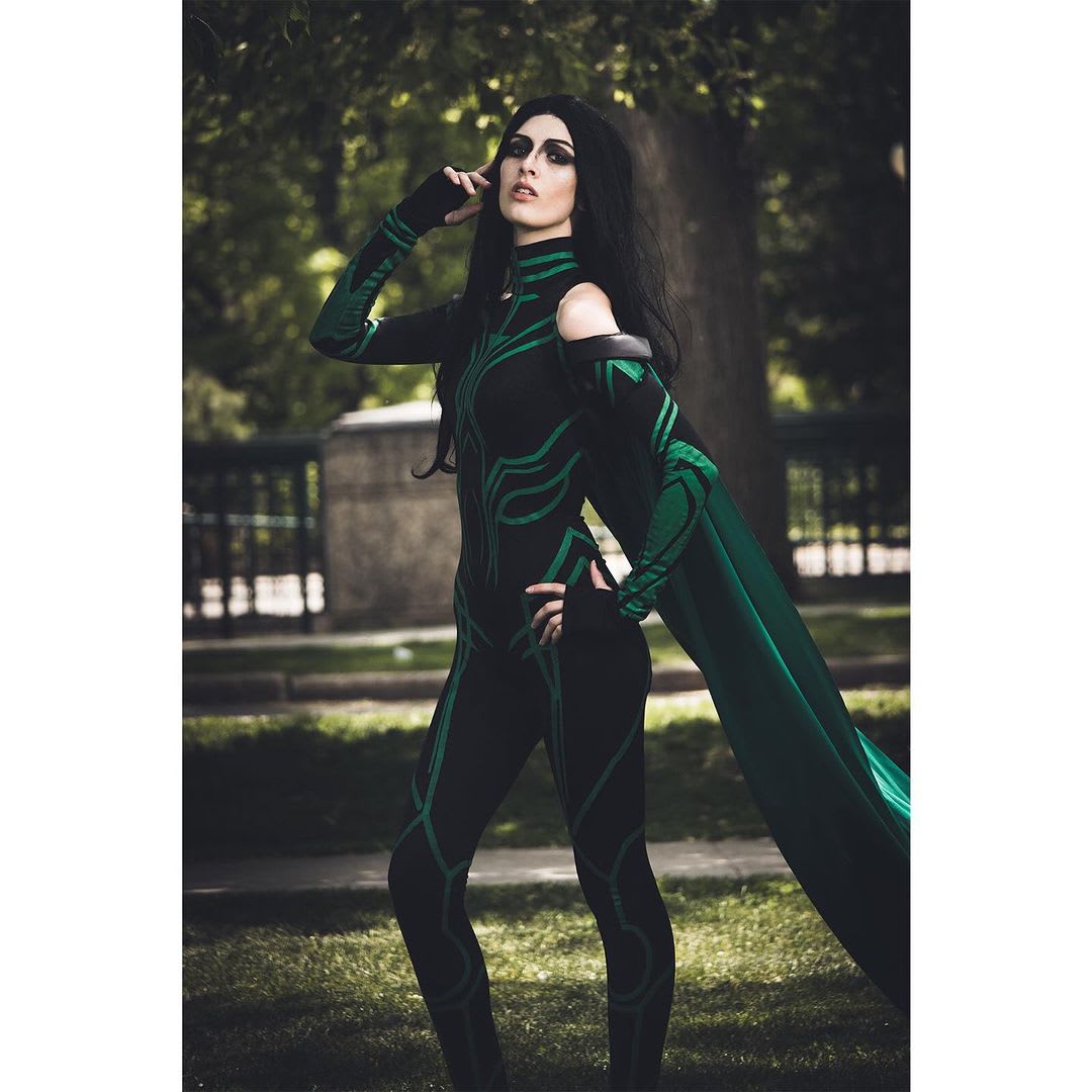 Hela cosplay