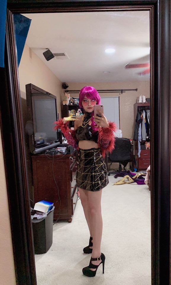 coscove-this-lol-kda-evelynn-cosplay