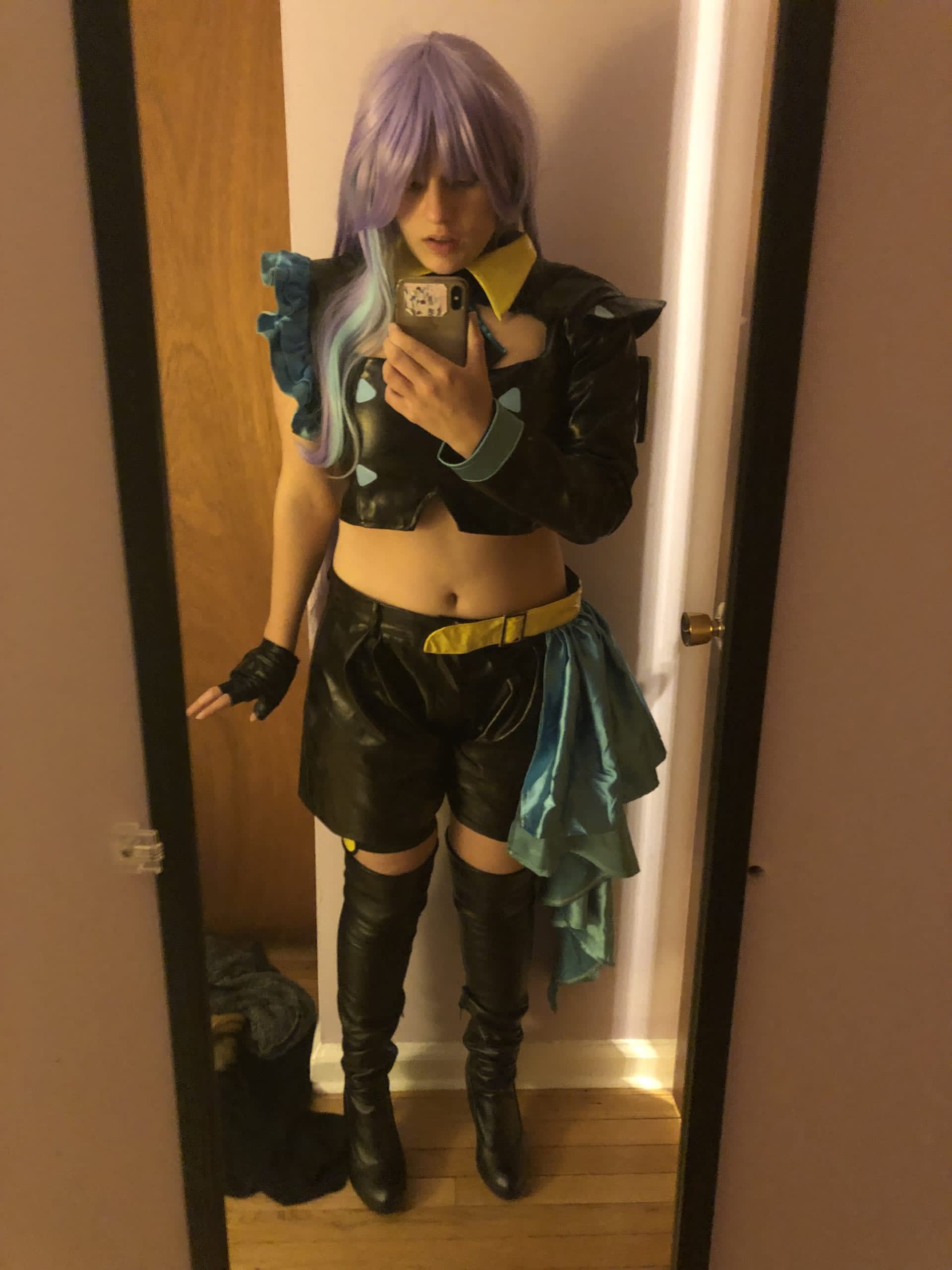 distractedcos-mikumo-guynemer-cosplay-from-macross