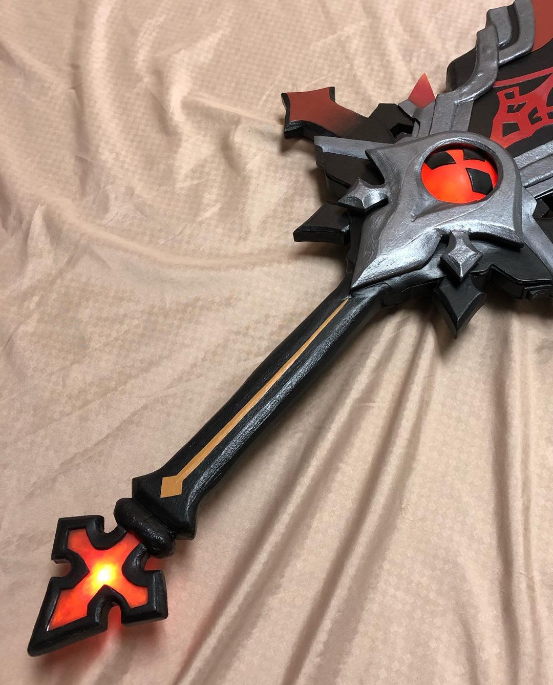 Wolf Knight cosplay
