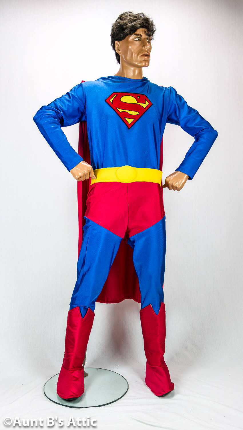 auntieb62-superman-deluxe-6-piece-red