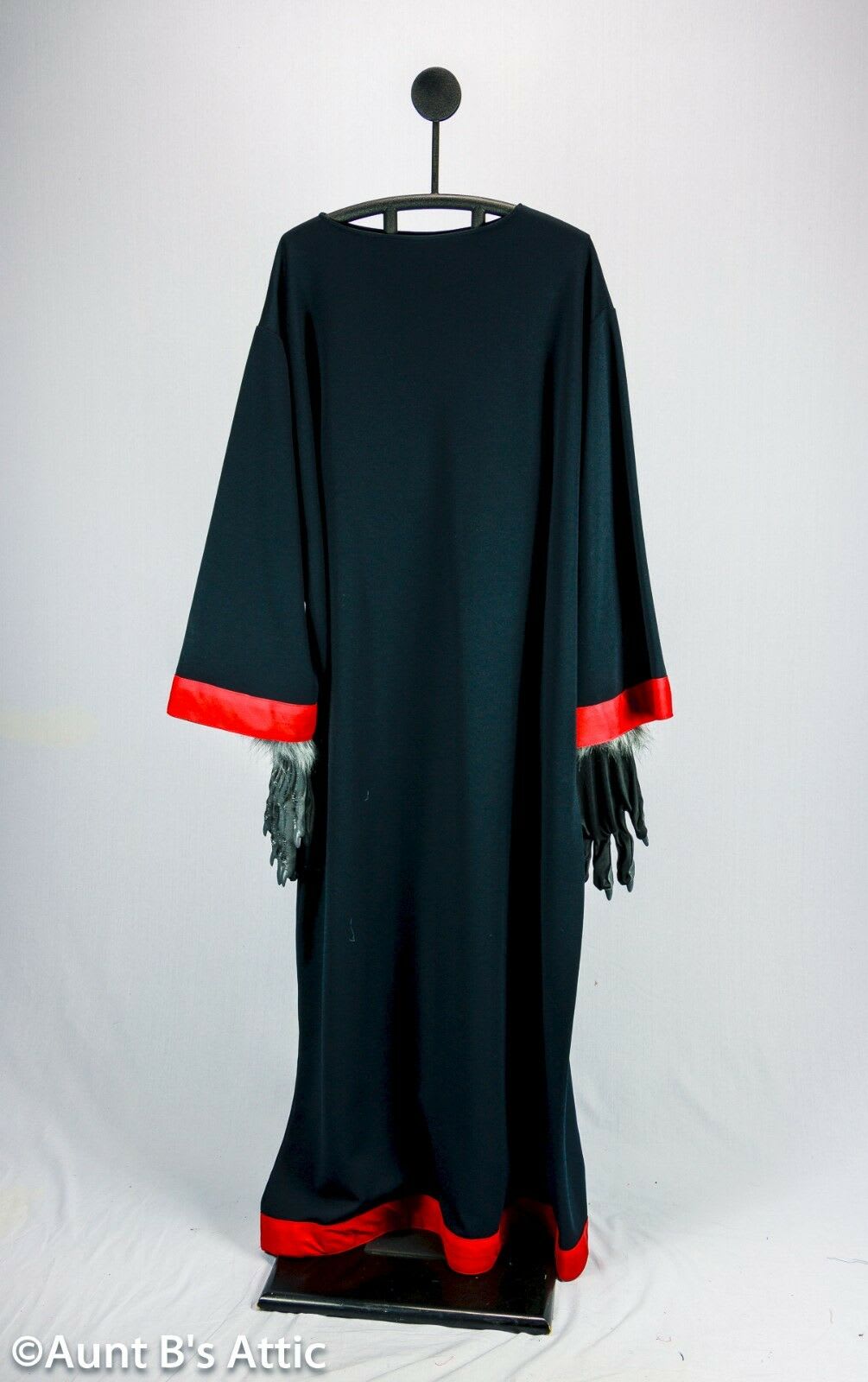 auntieb62-mice--mystics-maginos-costume