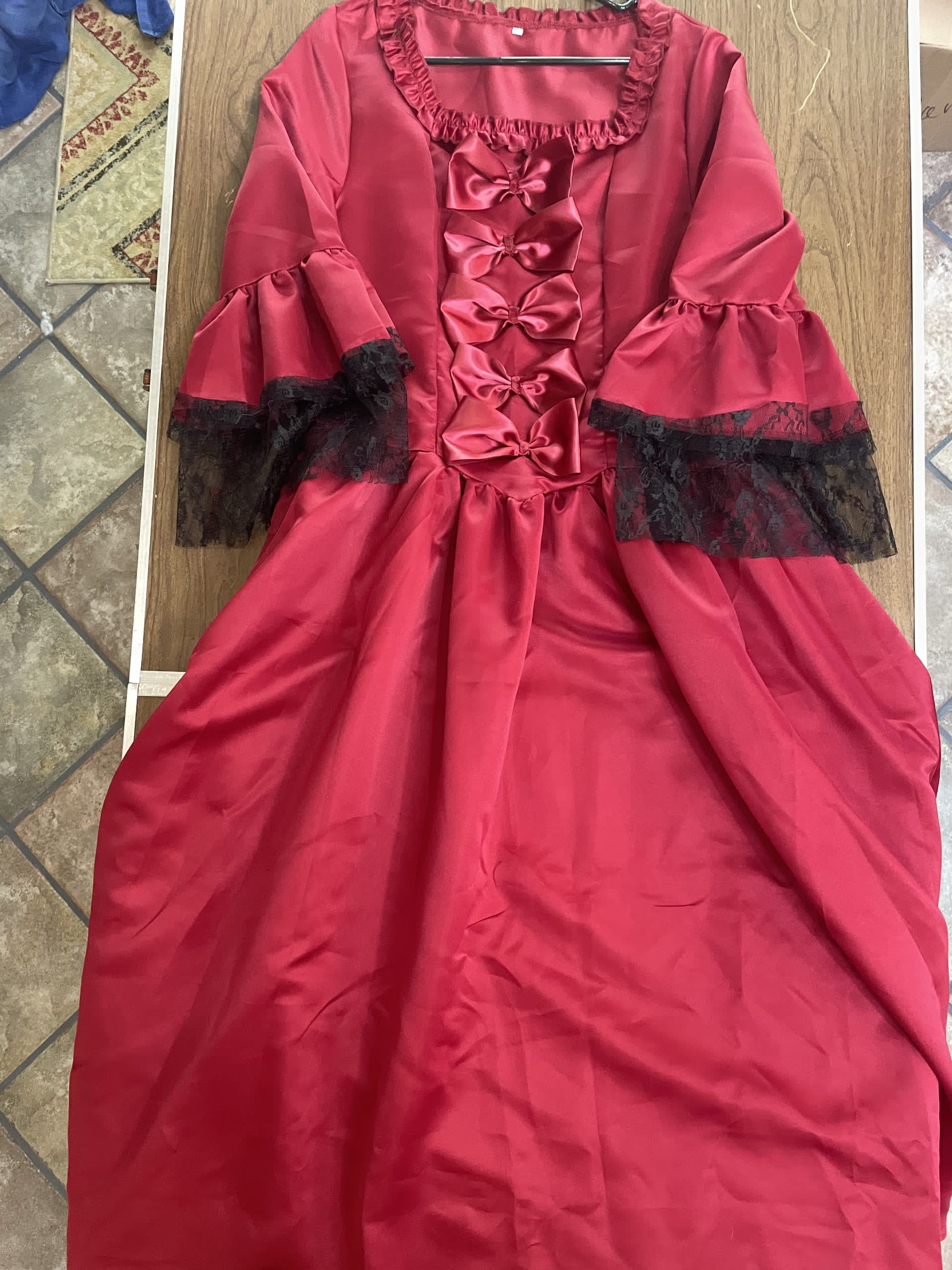 an3m1a-red-ball-gown-with-matching