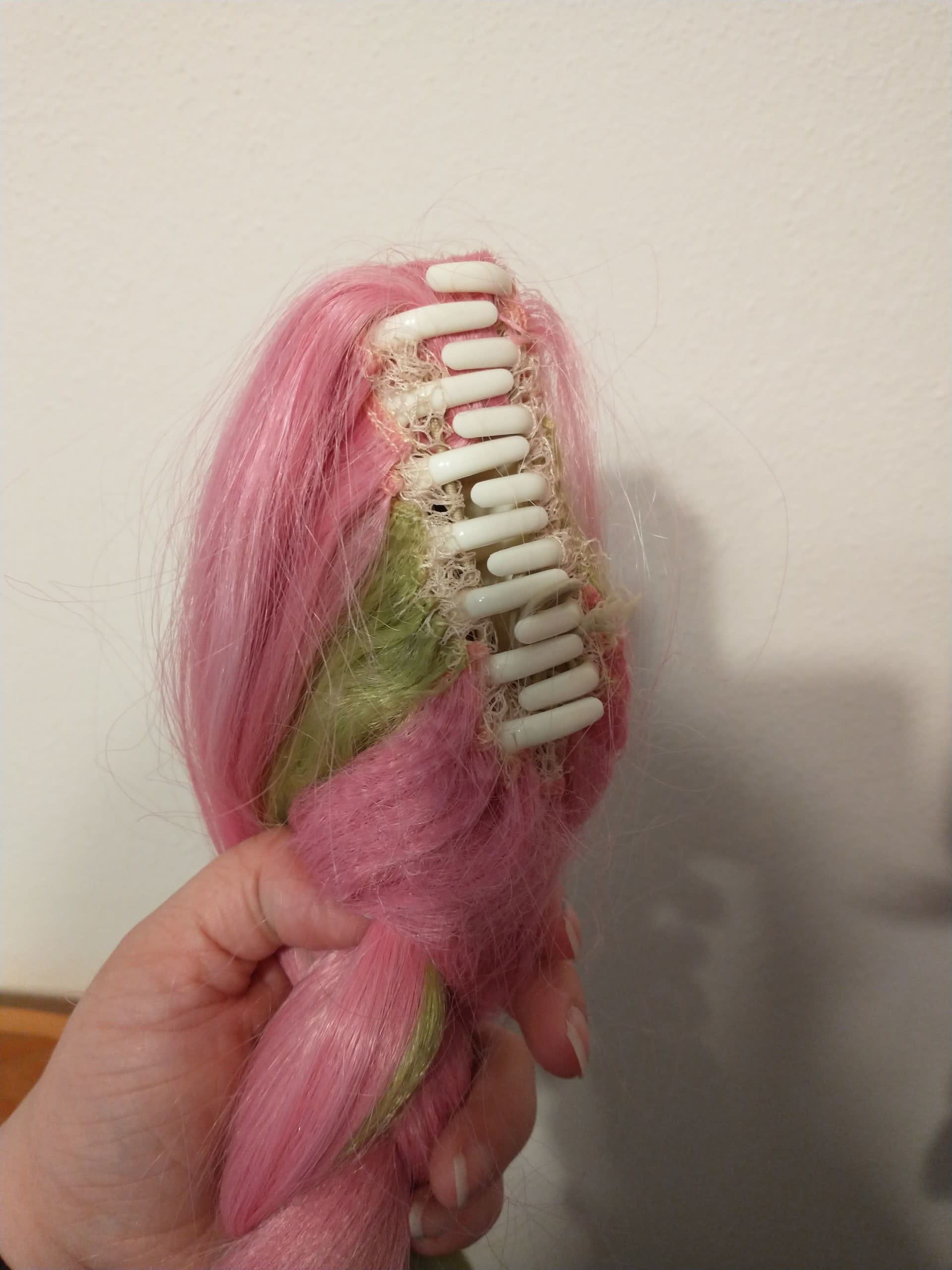 likeafox-kanroji-mitsuri-with-clip-on