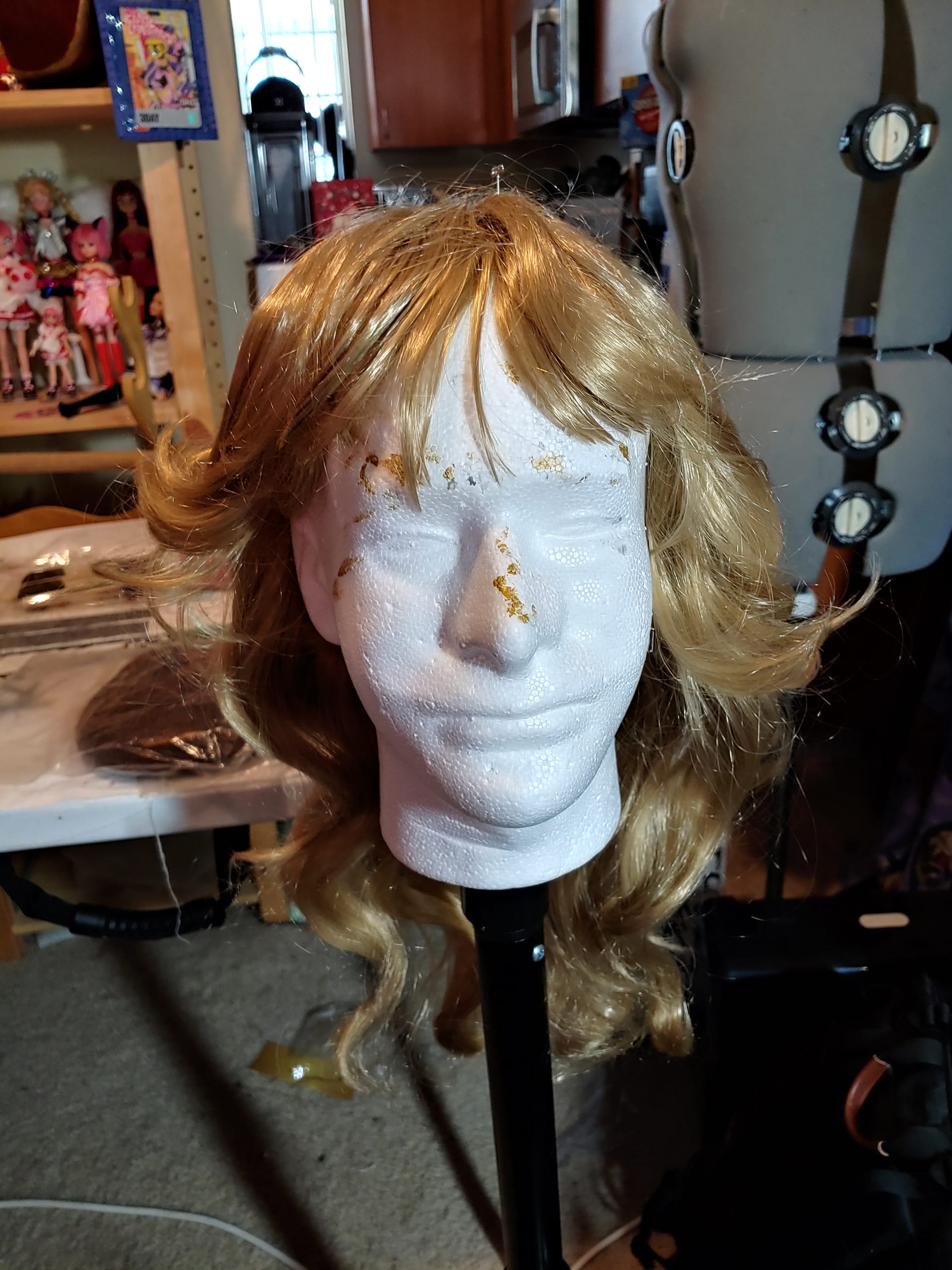 leafnincosplay-generic-halloween-princess-peach-wig