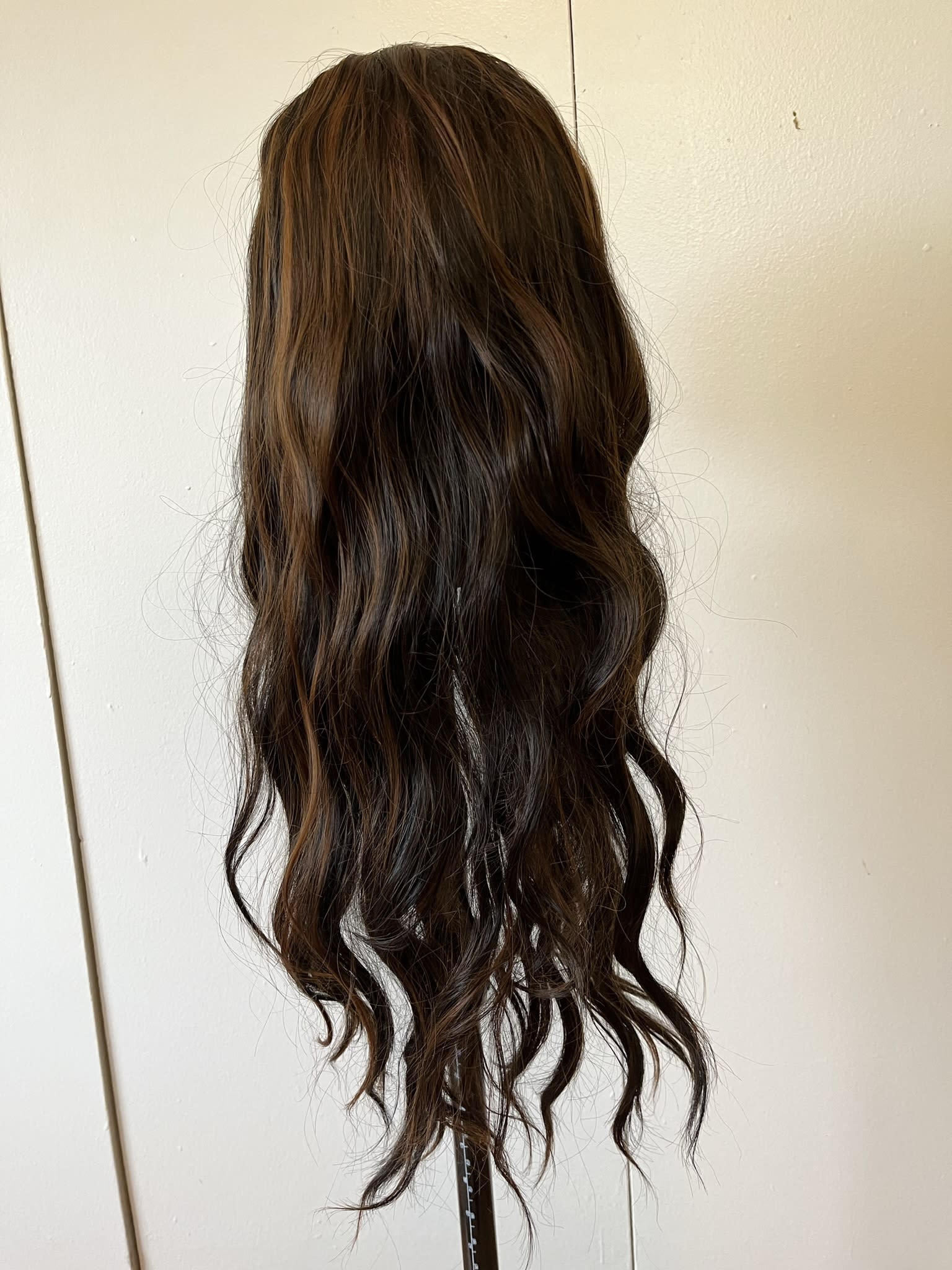 rainteacos-medium-long-wavy-brown-wig-gorgeous