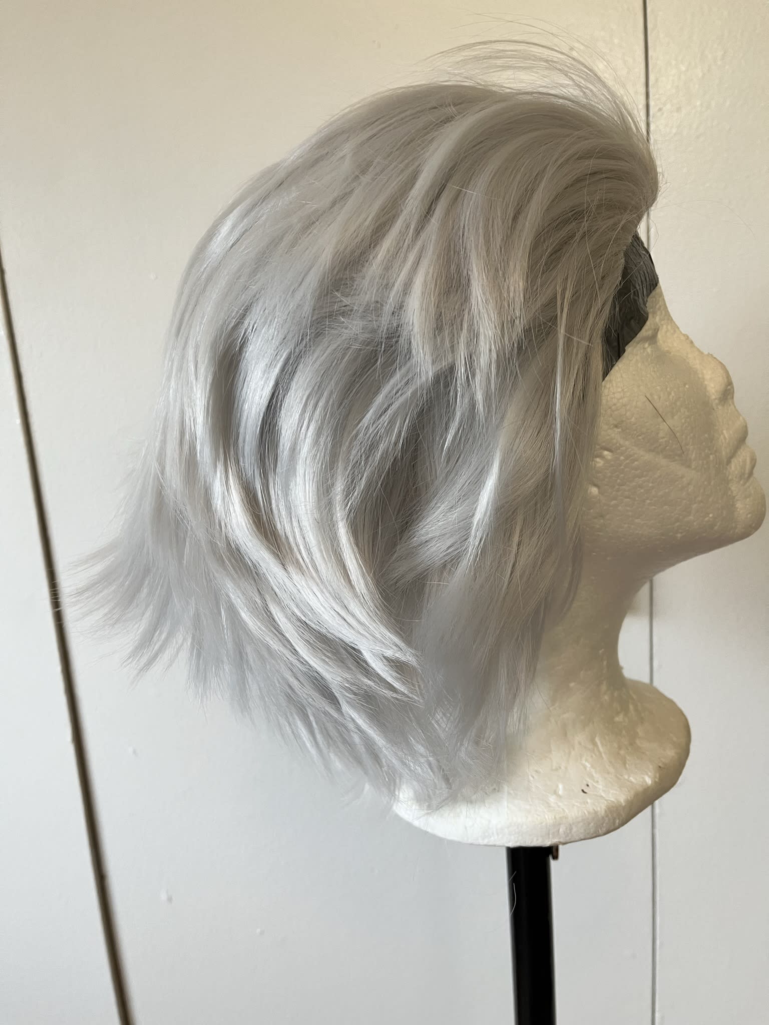 rainteacos-thick-layered-silver-white-wig-be