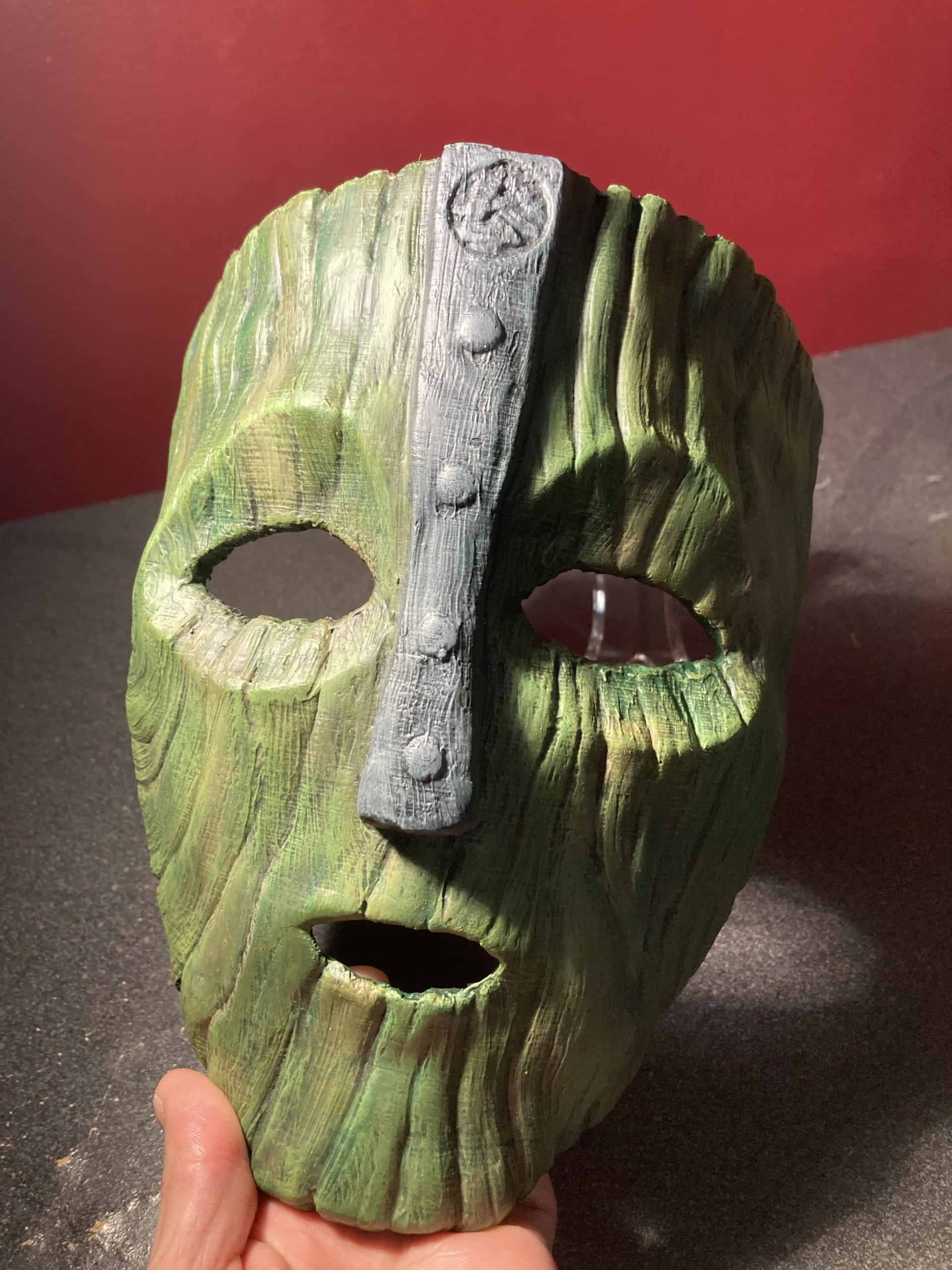 chriseltsam-loki-mask-3d-printed-this